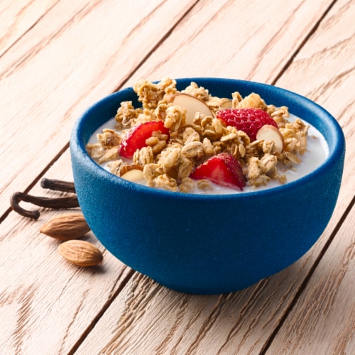 Cascadian Farm™ Organic Whole Grain French Vanilla Almond Granola Perspective: right