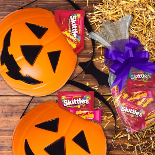 Starburst Original & FaveREDS & Skittles Original Halloween Candy Assortment Bulk Bag Perspective: right