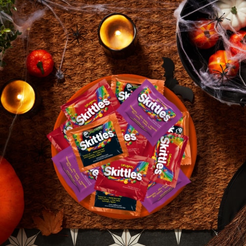 Skittles Original Wild Berry & Shriekers Chewy Candy Fun Size Halloween Bulk Bag Perspective: right