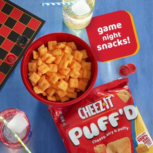 Cheez It® Puff'd™ Double Cheese Crackers Perspective: right