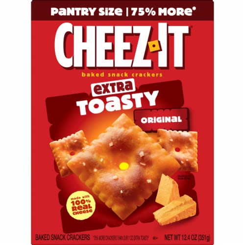 Cheez-It® Extra Toasty Cheese Crackers Perspective: right