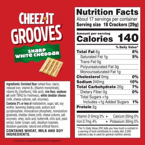 Cheez-It® Grooves Sharp White Cheddar Cheese Crackers Perspective: right