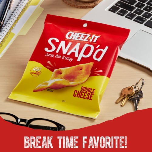 Cheez-It® Snap'd Double Cheese Cracker Chips Perspective: right