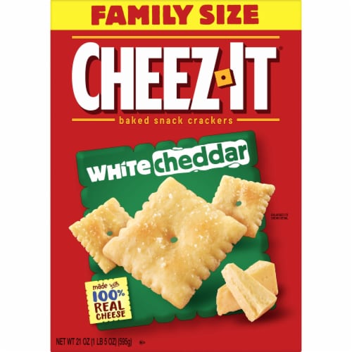 Cheez-It White Cheddar Cheese Crackers Family Size Perspective: right