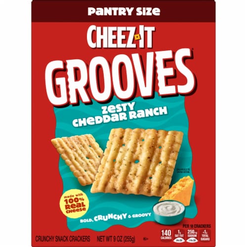 Cheez-It® Grooves Zesty Cheddar Ranch Cheese Crackers Perspective: right