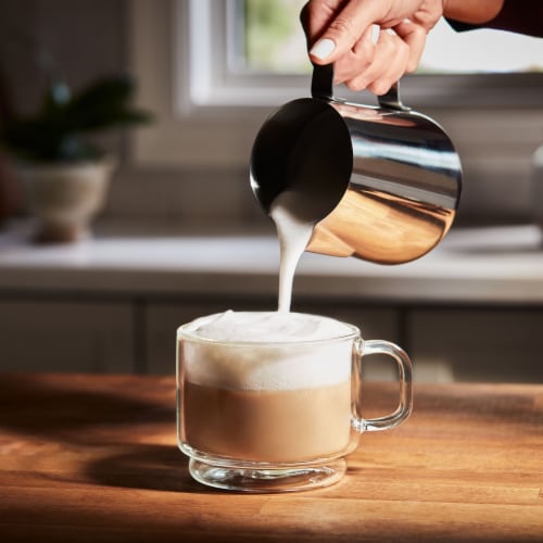 Folgers Colombian Ground Coffee, Medium Roast Perspective: right