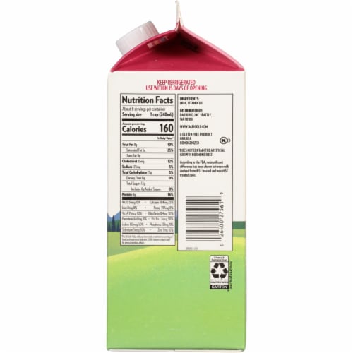 Darigold® Ultra-Pasteurized Homogenized Whole Milk Perspective: right