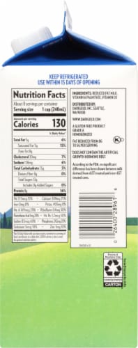 Darigold® Two Ultra-Pasteurized Reduced Fat 2% Milk Perspective: right