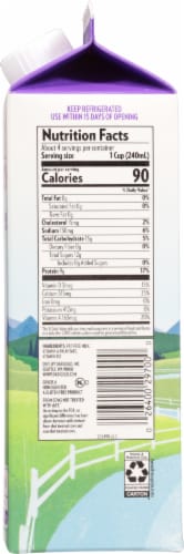 Darigold® Zero Ultra-Pasteurized Fat Free Milk Perspective: right