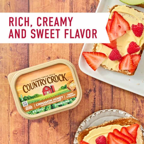 Country Crock Cinnamon Honey Spread Tub Perspective: right
