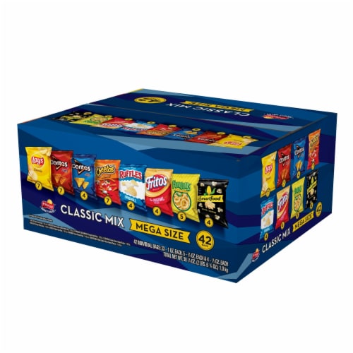 Frito-Lay® Classic Mix Snacks Mega Size Variety Pack Perspective: right