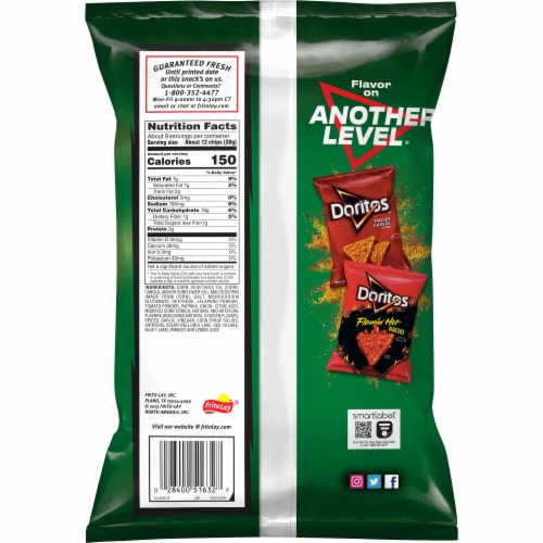 Doritos Salsa Verde Flavored Tortilla Chips Perspective: right