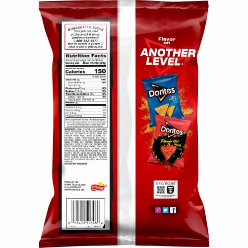 Doritos® Nacho Cheese Flavored Tortilla Chips Perspective: right