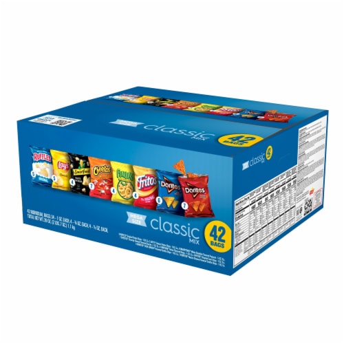 Frito-Lay® Classic Mix Chips Variety Pack Perspective: right