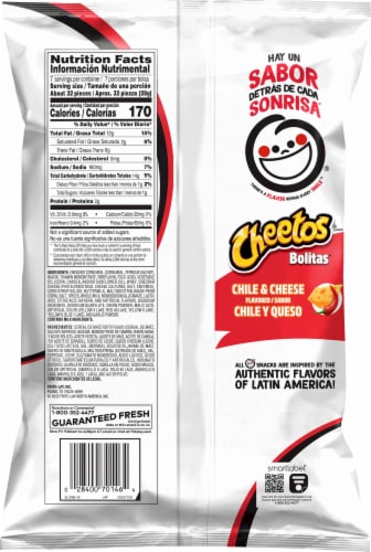Cheetos® Bolitas Chile and Cheese Chips Perspective: right