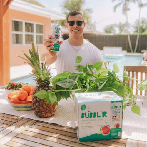 BUBBL'R Watermelon Lime Smash'r Antioxidant Sparkling Water Cans Perspective: right