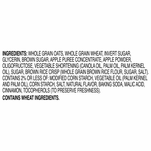 Quaker Chewy® Baked Squares Apple Cinnamon Granola Bar Perspective: right