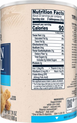 Quaker White Corn Meal Flour For Baking Perspective: right