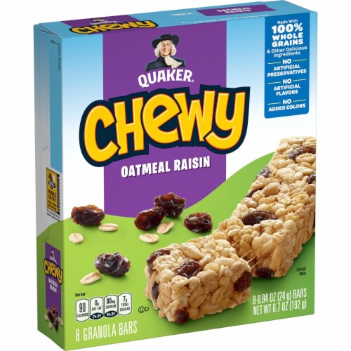 Quaker® Chewy Oatmeal Raisin Granola bars Perspective: right