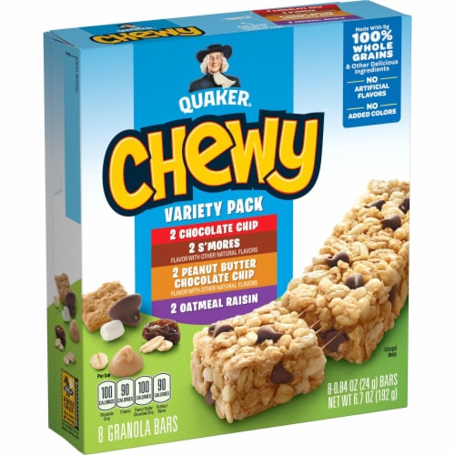 Quaker Chewy Granola Bars Variety Pack Perspective: right