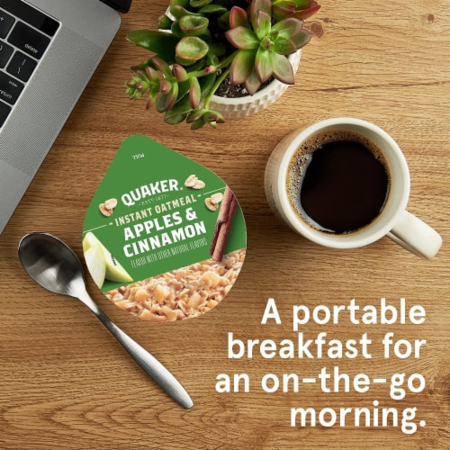 Quaker® Apples and Cinnamon Sugar Instant Oatmeal Cereal Cup