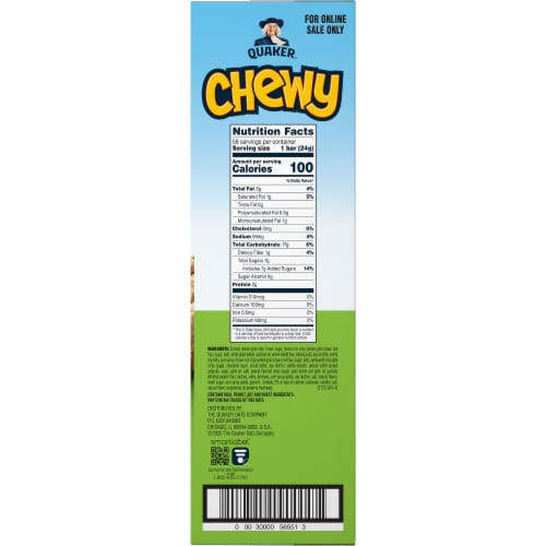 Quaker Chewy Peanut Butter Chocolate Chip Granola Bars Perspective: right