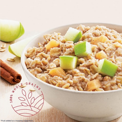 Quaker® Apple Cinnamon Instant Oatmeal Perspective: right