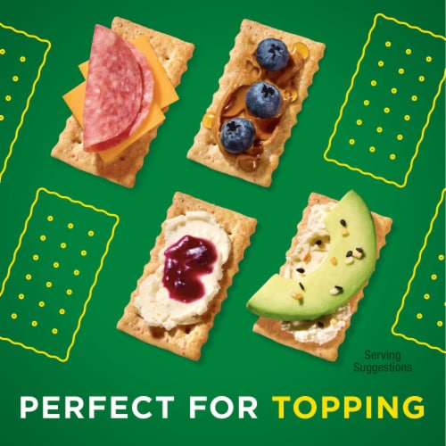 Kellogg's Club Original Crackers Family Size Perspective: right