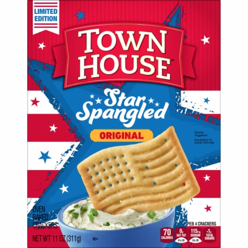 Town House® Dippers Original Star-Spangled Snack Crackers Perspective: right