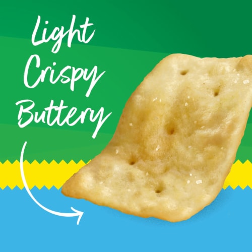 Kellogg's Club Sea Salt Cracker Crisps Perspective: right