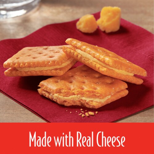 Kellogg's® Keebler® Cheese and Cheddar Big Snack Pack Sandwich Snack Crackers Perspective: right