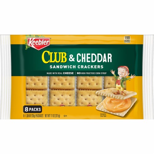 Keebler Club and Cheddar Sandwich Crackers Perspective: right