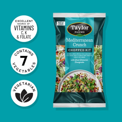 Taylor Farms® Mediterranean Crunch Chopped Salad Kit Perspective: right
