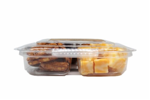 Taylor Farms® Protein & Nut Snack Tray Perspective: right