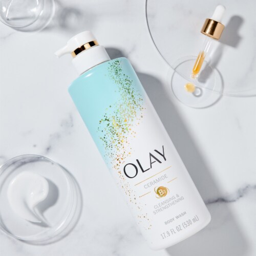 Olay Cleansing & Strengthening Ceramide and Vitamin B3 Complex Body Wash Perspective: right