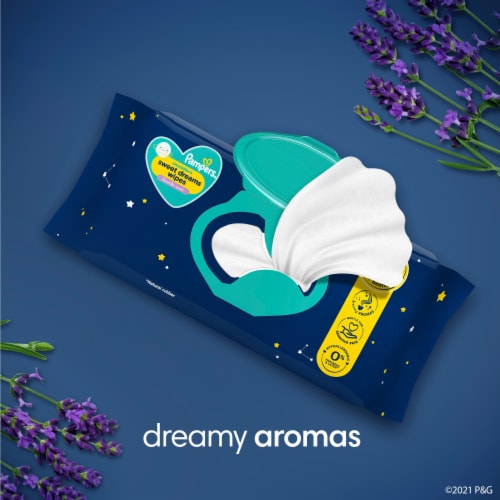 Pampers Swaddlers Sweet Dreams Baby Wipes Perspective: right
