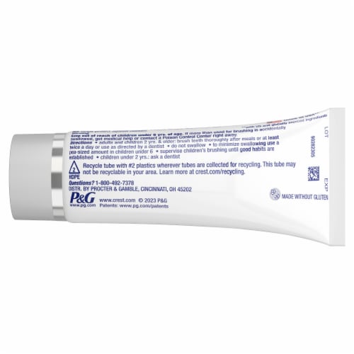 Crest 3D White Whitening Therapy Charcoal Deep Clean Fluoride Invigorating Mint Toothpaste Perspective: right