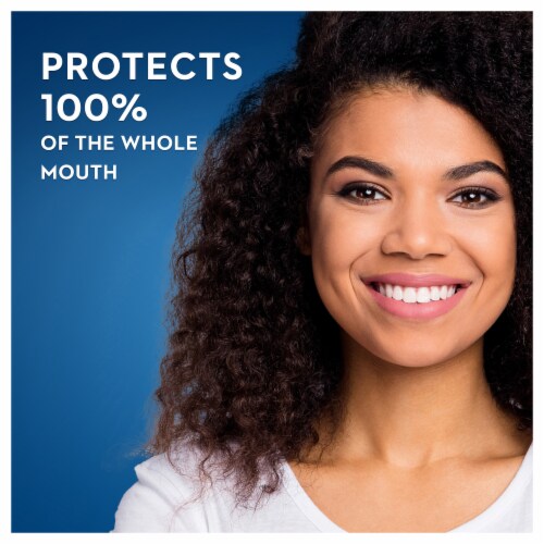 Crest Pro-Health Clean Mint Toothpaste Perspective: right