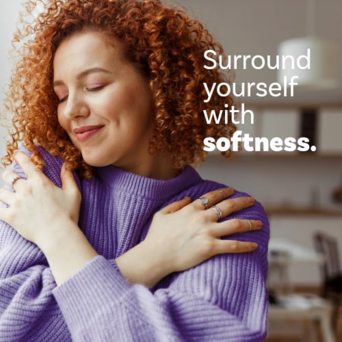 Downy Infusions Lavender and Vanilla Bean Calm Mega Dryer Sheets Perspective: right