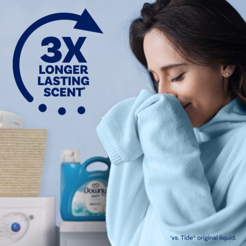 Downy Cool Cotton Liquid Fabric Softener Fabric Conditioner Perspective: right