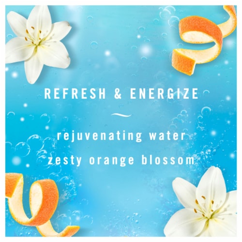 Febreze Odor-Fighting PLUG™ Air Freshener Oil Refill - Refresh & Energize Perspective: right