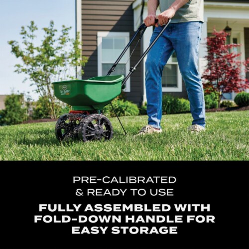 Scotts® Turf Builder® EdgeGuard Mini Spreader - Green Perspective: right
