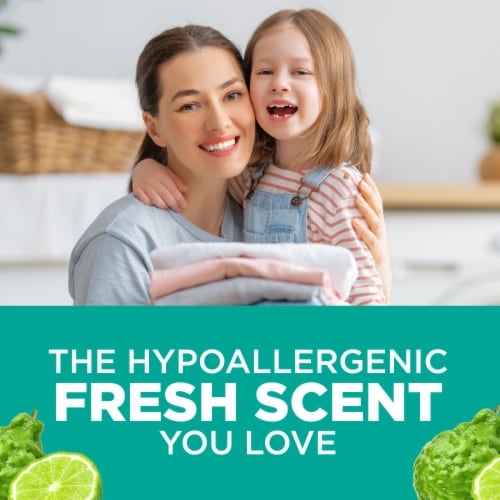 Arm & Hammer Sensitive Skin Fresh Scent Liquid Laundry Detergent Perspective: right