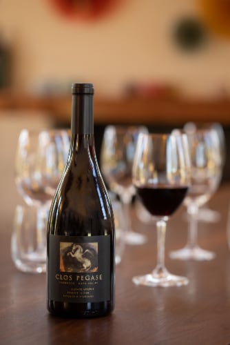 Clos Pegase Pinot Noir Mitsuko's Vineyard Red Wine Perspective: right
