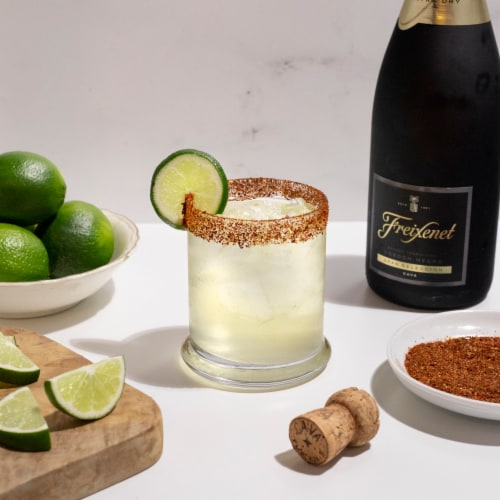 Freixenet Cordon Negro Extra Dry Sparkling Wine Perspective: right