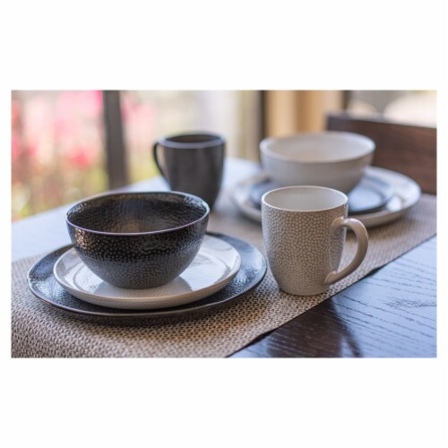 BIA Cordon Bleu Serene Dinner Plates Set - Black Perspective: right