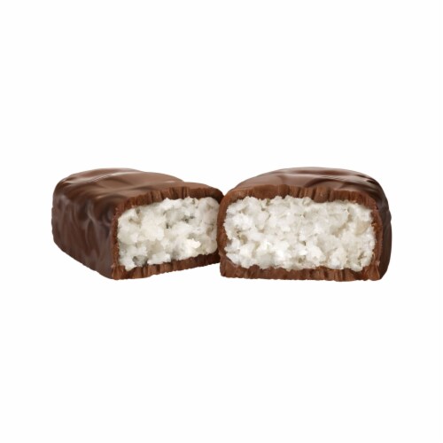 MOUNDS Coconut and Dark Chocolatey Candy Bar Perspective: right