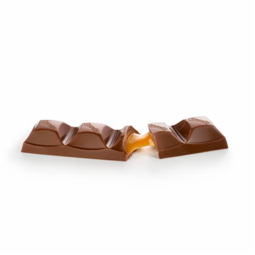CADBURY CARAMELLO Milk Chocolate Caramel Candy Bar Perspective: right