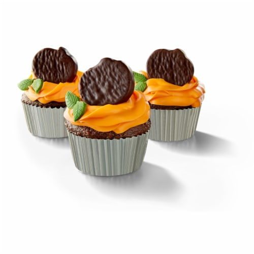 YORK Dark Chocolate Peppermint Patties Pumpkins Halloween Candy Bag Perspective: right
