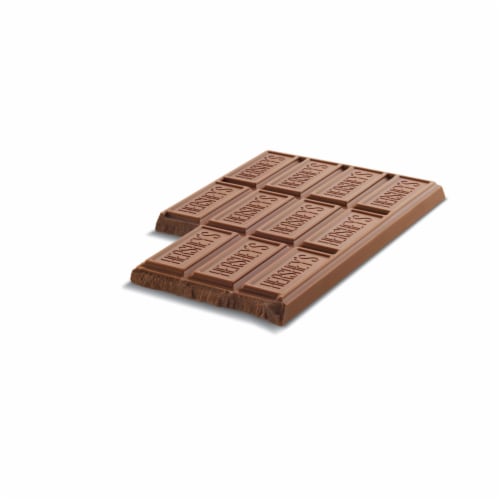 HERSHEY'S Milk Chocolate Giant Candy Bar Perspective: right